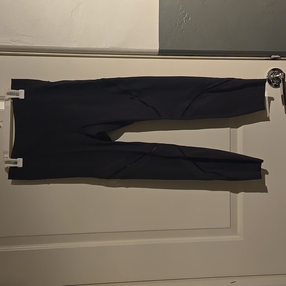 Lulu dark gray leggings